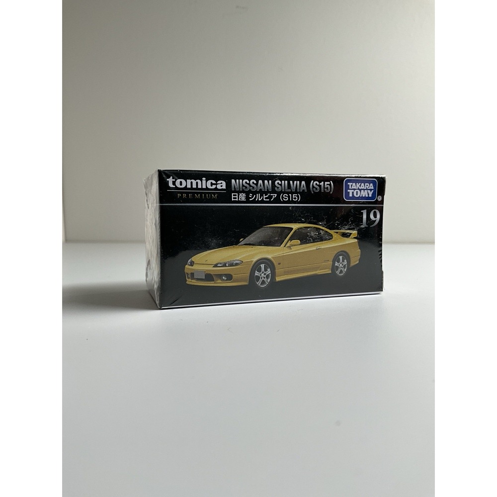 Takara Tomy Tomica Premium 19 Nissan Silvia (S15) Minicar